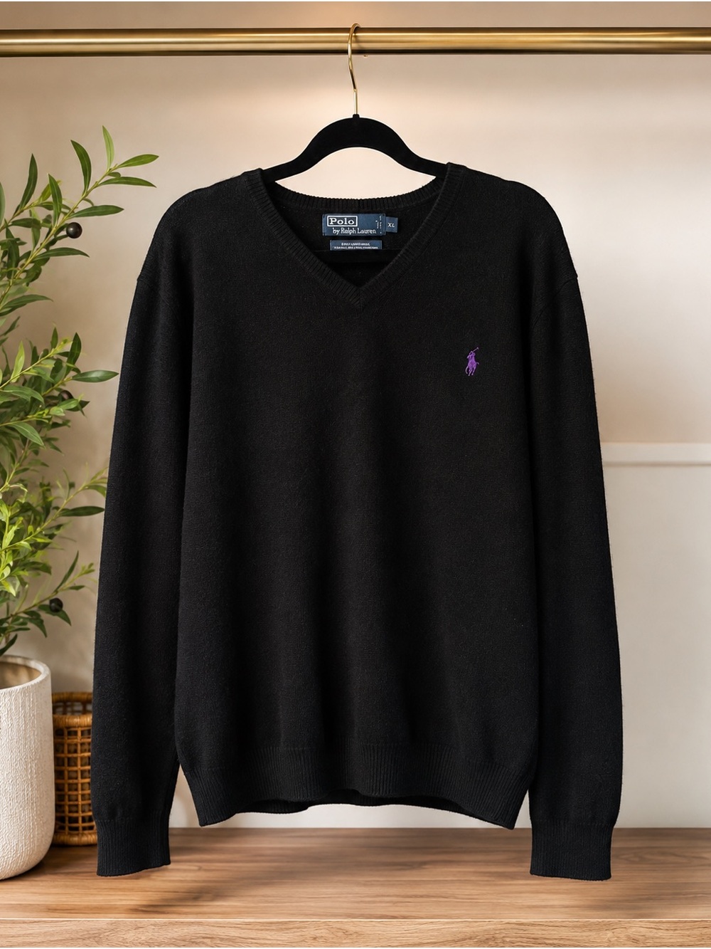 Polo Ralph Lauren Black 100% Lambswool V-Neck Sweater XL Purple Pony